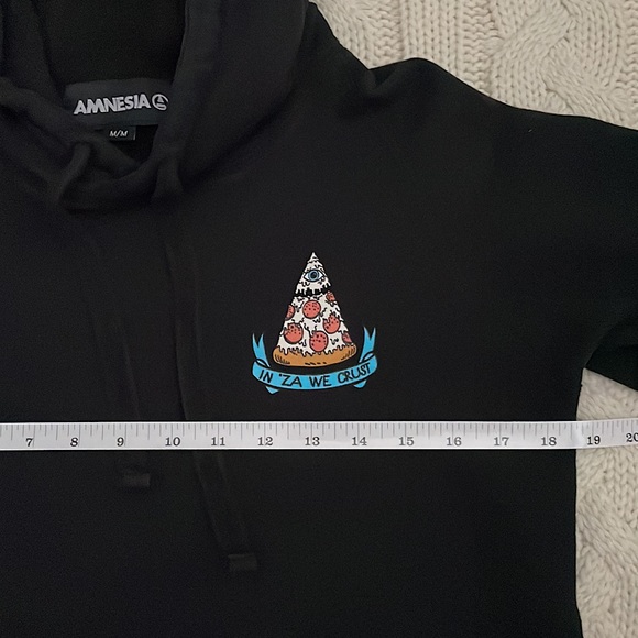 🌼2 for $20🌼 Amnesia Black Hoodie w/ Pizza Logo - Picture 7 of 7